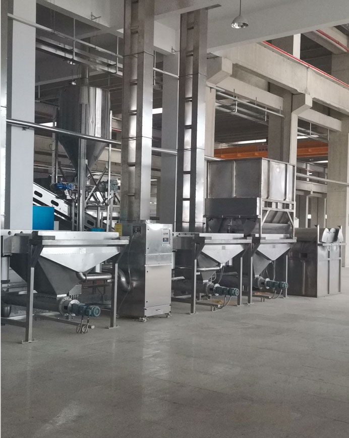 輔料提升輸送線